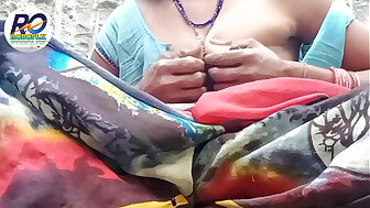Desi village saree removing finger